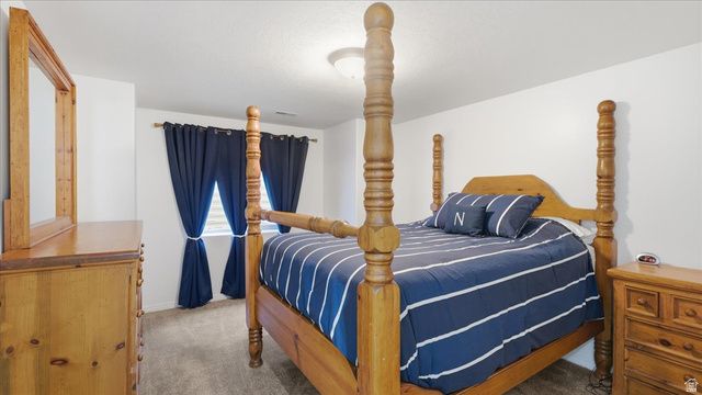 1912 N 2750 W, Clinton, UT 84015