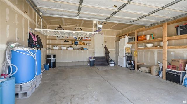 1912 N 2750 W, Clinton, UT 84015