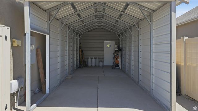 1912 N 2750 W, Clinton, UT 84015