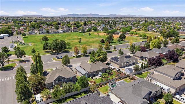 1912 N 2750 W, Clinton, UT 84015