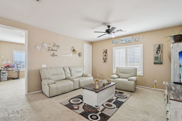 1847 N WESTFALL Lane, Casa Grande, AZ 85122