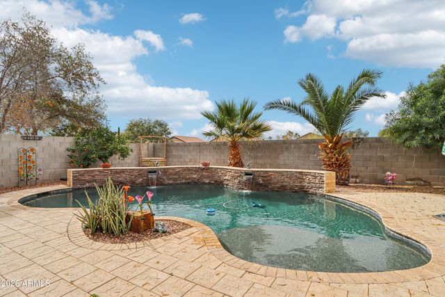 1847 N WESTFALL Lane, Casa Grande, AZ 85122