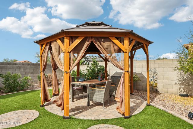 1847 N WESTFALL Lane, Casa Grande, AZ 85122