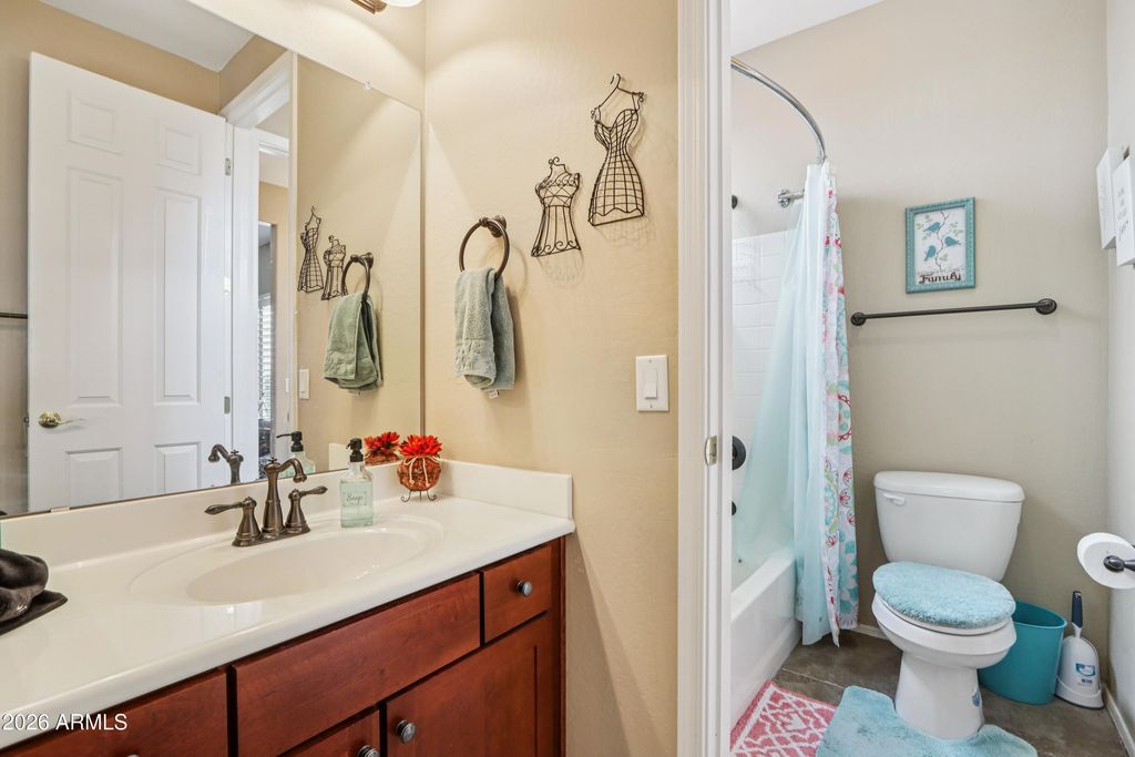 Image 35 of property listing at 1847 N WESTFALL Lane, Casa Grande, AZ 85122