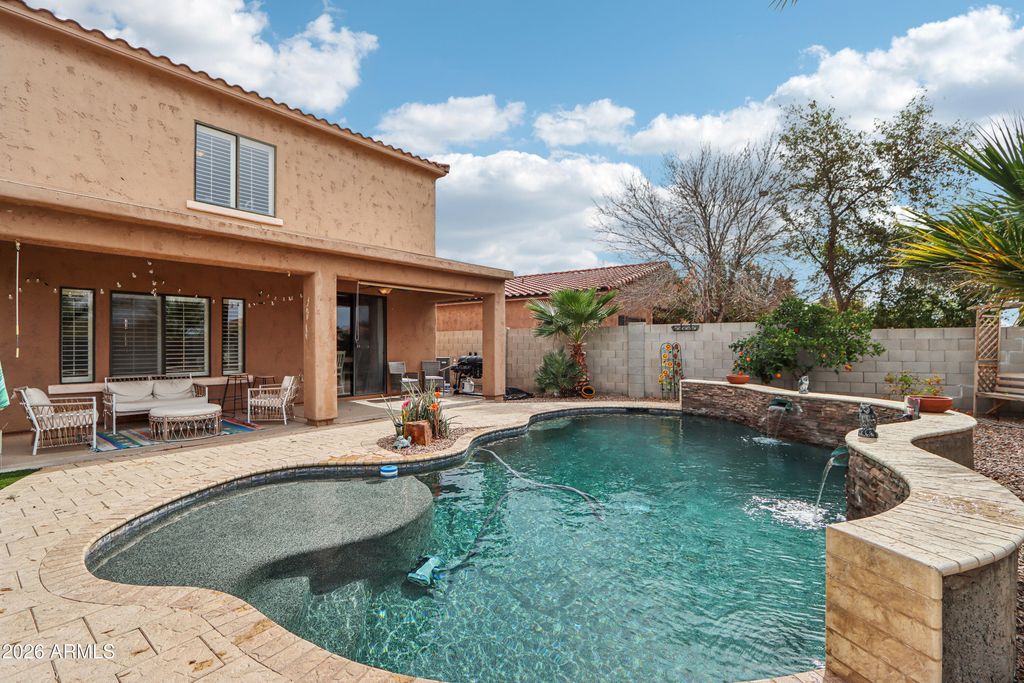 Image 44 of property listing at 1847 N WESTFALL Lane, Casa Grande, AZ 85122