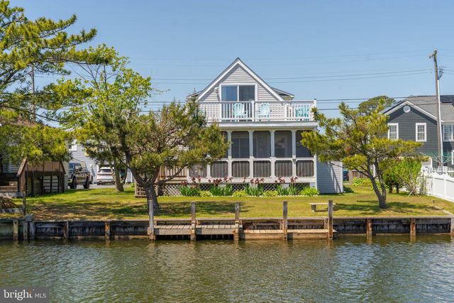 8 S ANCHORAGE AVE, South Bethany, DE 19930