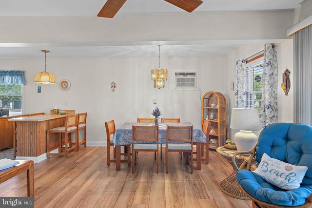 8 S ANCHORAGE AVE, South Bethany, DE 19930