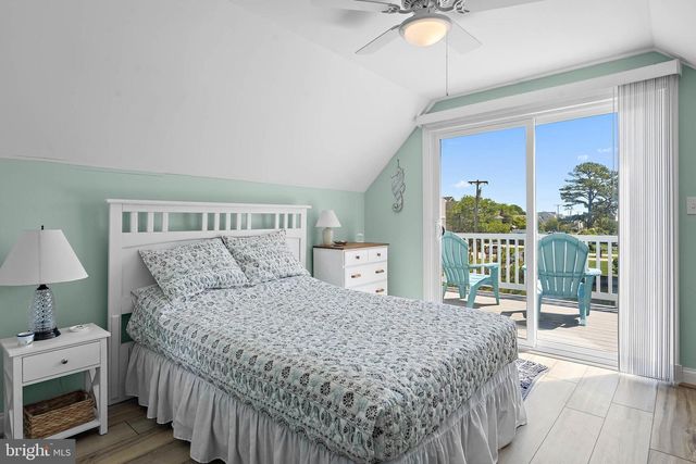 8 S ANCHORAGE AVE, South Bethany, DE 19930