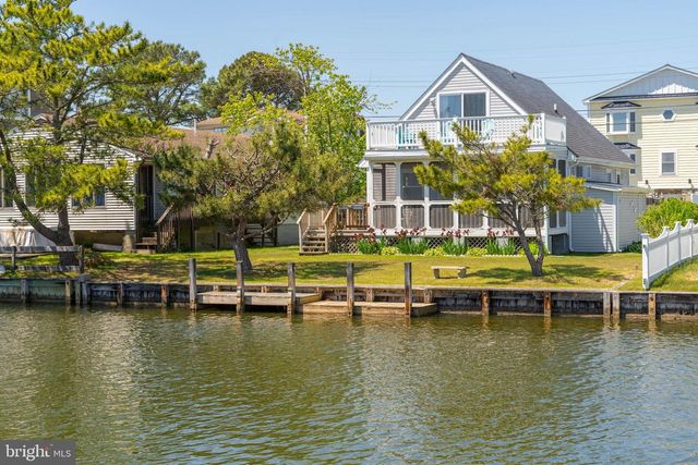 8 S ANCHORAGE AVE, South Bethany, DE 19930