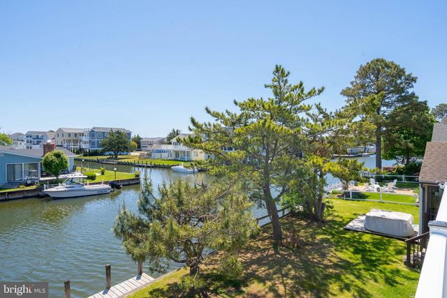 8 S ANCHORAGE AVE, South Bethany, DE 19930