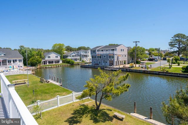 8 S ANCHORAGE AVE, South Bethany, DE 19930