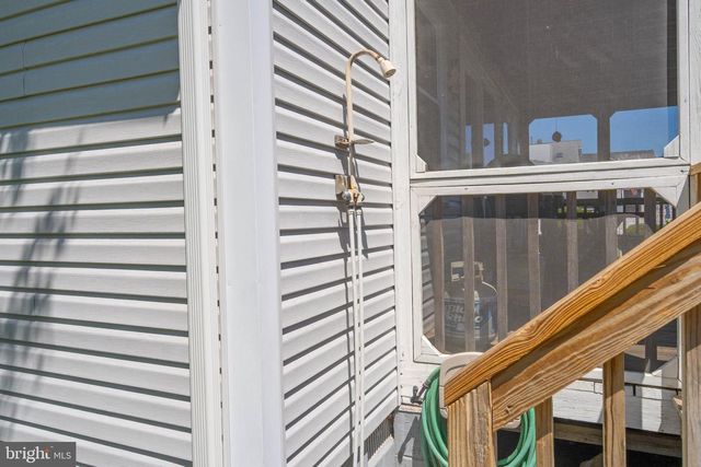 8 S ANCHORAGE AVE, South Bethany, DE 19930