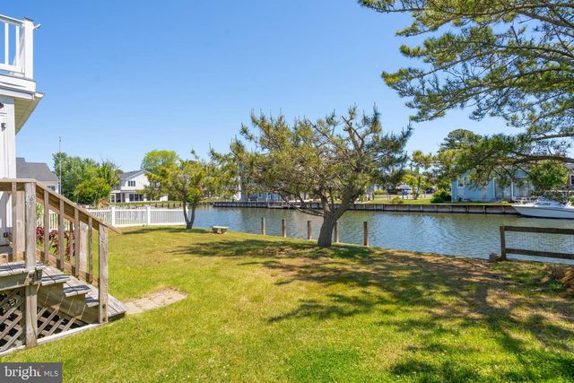 8 S ANCHORAGE AVE, South Bethany, DE 19930