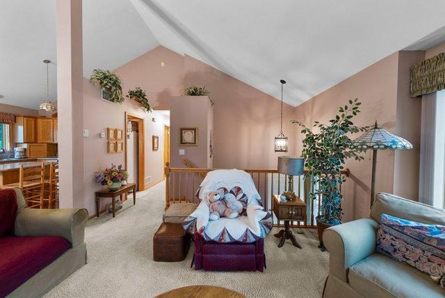 5867 Bartlett Boulevard, Mound, MN 55364