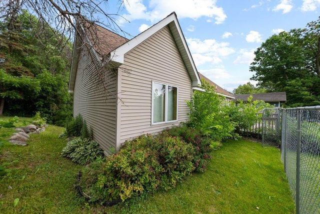 5867 Bartlett Boulevard, Mound, MN 55364