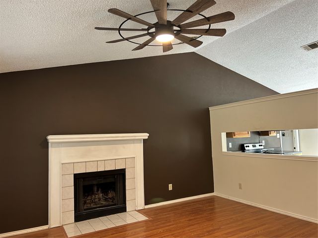 4632 Waterway Drive N, Fort Worth, TX 76137