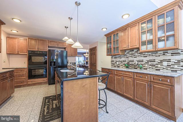 892 HOGBIN RD, Millville, NJ 08332