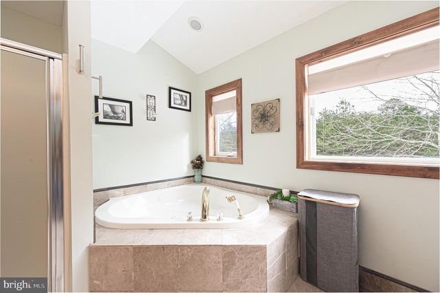 892 HOGBIN RD, Millville, NJ 08332