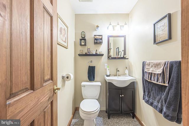 892 HOGBIN RD, Millville, NJ 08332