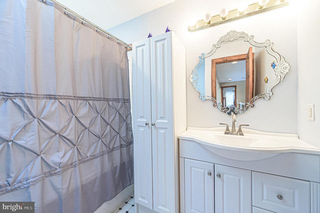 892 HOGBIN RD, Millville, NJ 08332