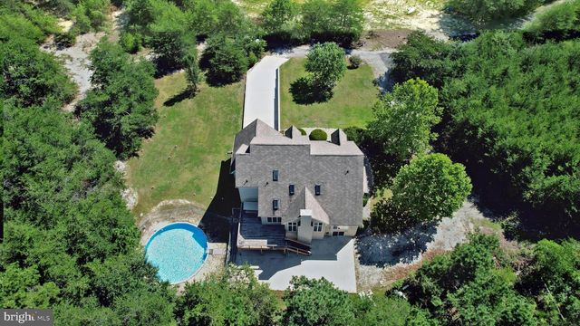 892 HOGBIN RD, Millville, NJ 08332