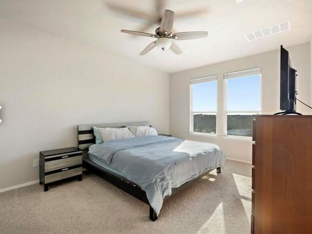 408 Black Opal DR, Jarrell, TX 76537