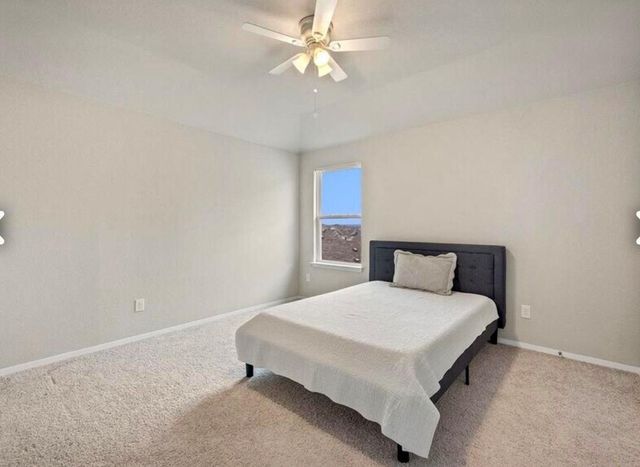 408 Black Opal DR, Jarrell, TX 76537
