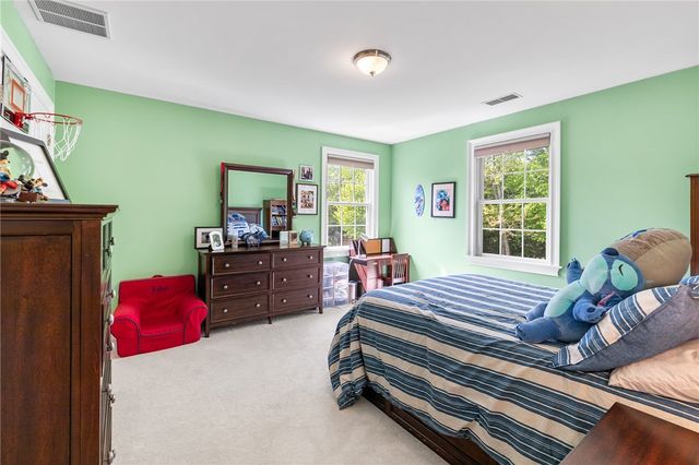 128 Windmill Drive, South Kingstown, RI 02879