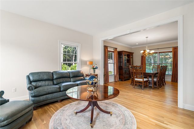 128 Windmill Drive, South Kingstown, RI 02879