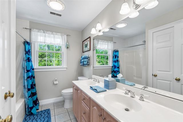 128 Windmill Drive, South Kingstown, RI 02879