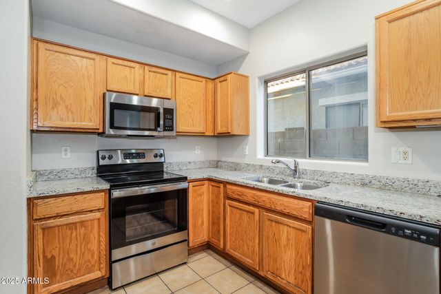 2169 S 88TH Avenue, Tolleson, AZ 85353