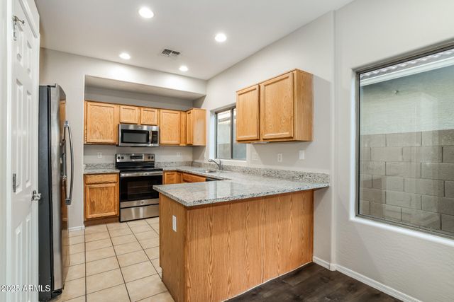 2169 S 88TH Avenue, Tolleson, AZ 85353