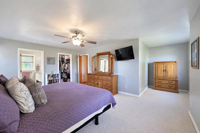 2141 DORSET DRIVE, Green Bay, WI 54311