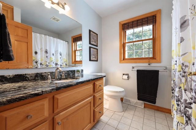 2141 DORSET DRIVE, Green Bay, WI 54311