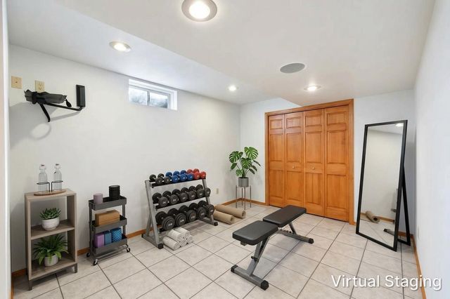 2141 DORSET DRIVE, Green Bay, WI 54311