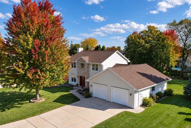 2141 DORSET DRIVE, Green Bay, WI 54311
