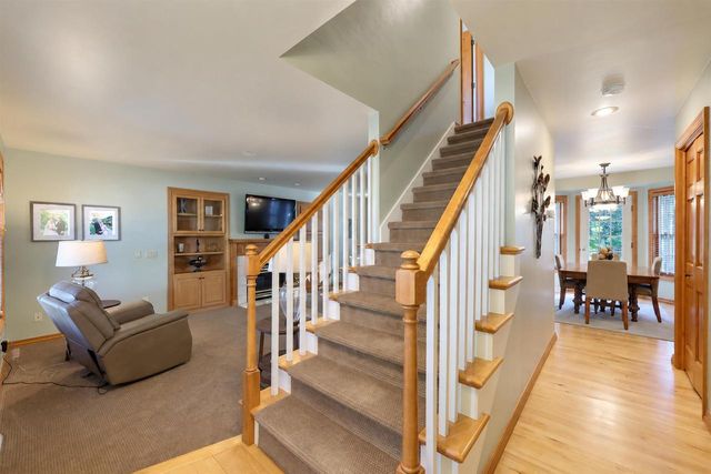 2141 DORSET DRIVE, Green Bay, WI 54311