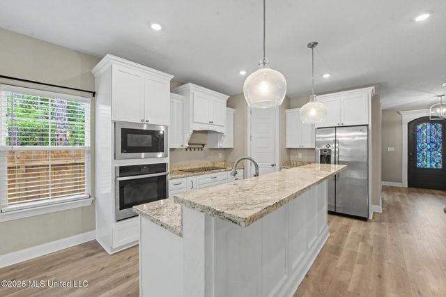 846 Amoka Place, Diamondhead, MS 39525