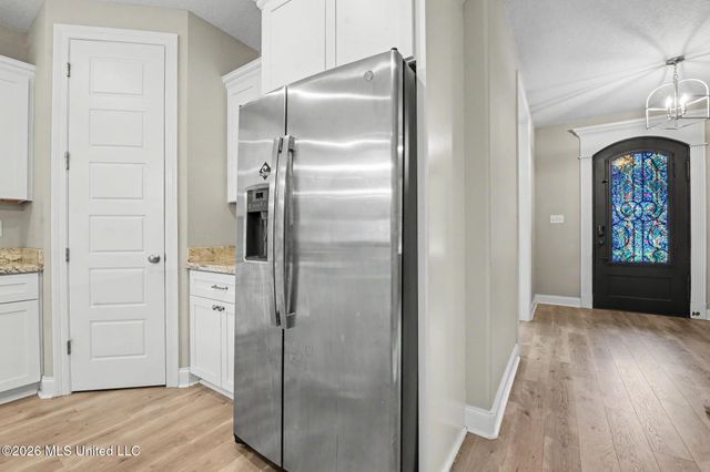 846 Amoka Place, Diamondhead, MS 39525