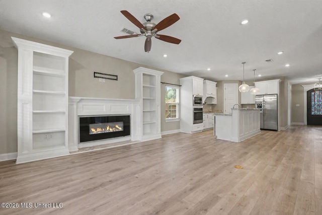 846 Amoka Place, Diamondhead, MS 39525