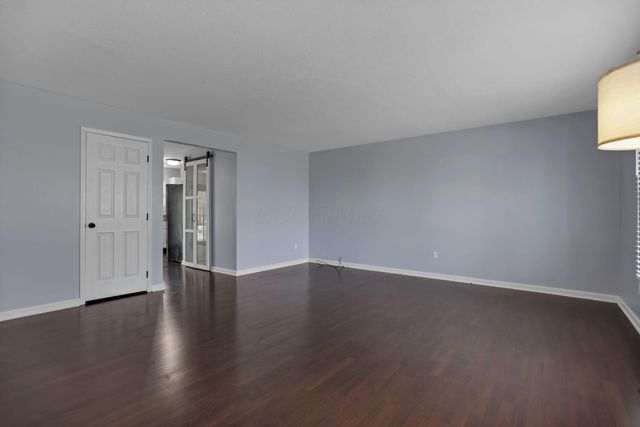 480 Wheatfield Drive, Delaware, OH 43015