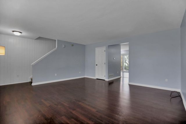 480 Wheatfield Drive, Delaware, OH 43015