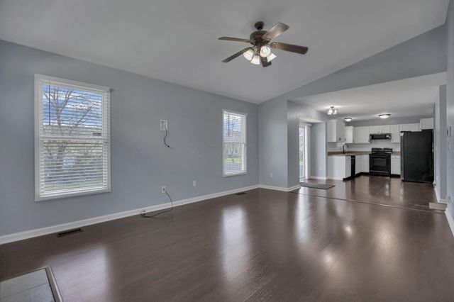 480 Wheatfield Drive, Delaware, OH 43015