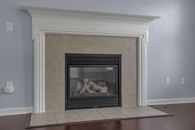 480 Wheatfield Drive, Delaware, OH 43015