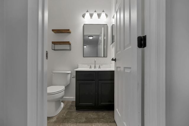 480 Wheatfield Drive, Delaware, OH 43015