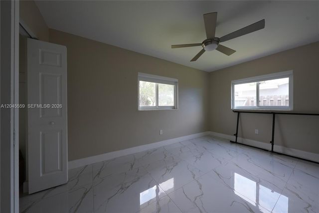 7304 Mckinley Street, Hollywood, FL 33024