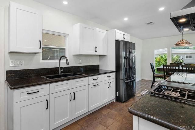 8301 Mission Gorge Road 86, Santee, CA 92071