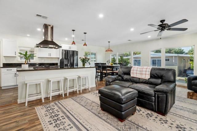 8301 Mission Gorge Road 86, Santee, CA 92071