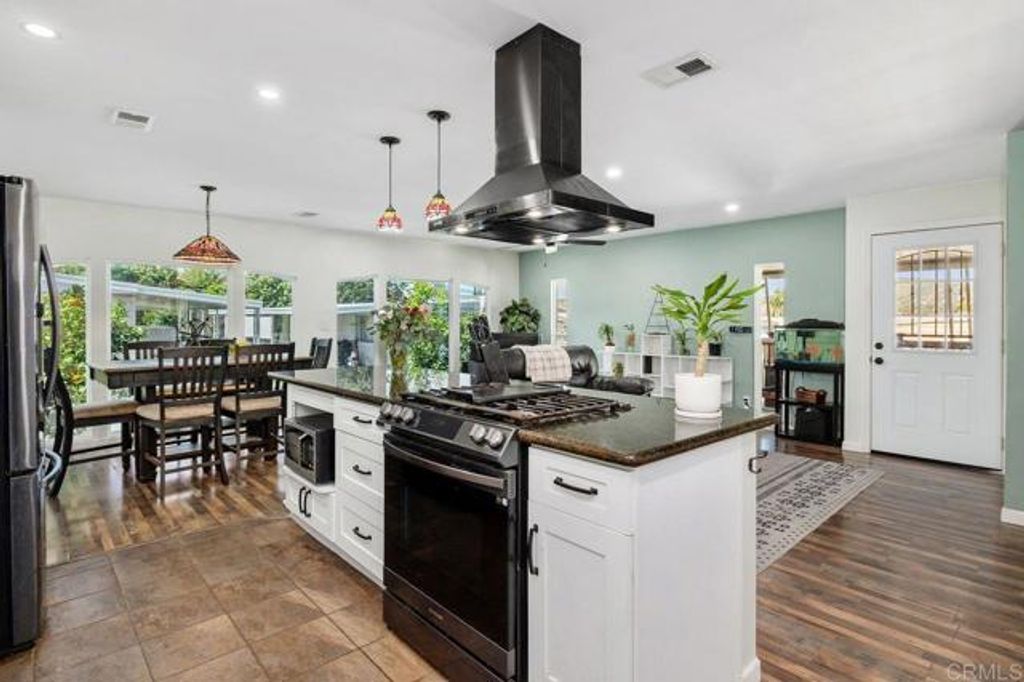 8301 Mission Gorge Road 86, Santee, CA 92071