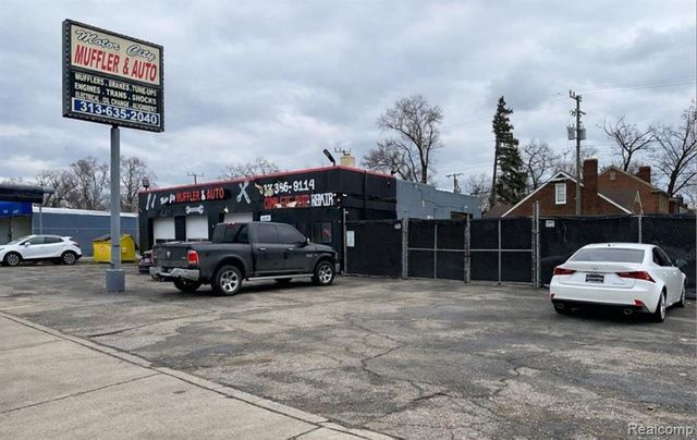 10520 W 7 Mile Road, Detroit, MI 48221